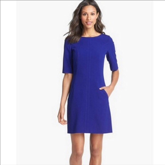 Tahari Dresses & Skirts - Tahari Blue Sheath Dress Gold Zipper and Pockets